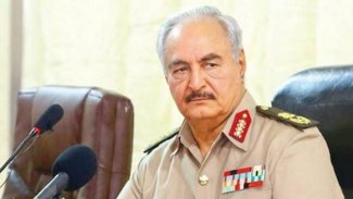 Hafter, Libya başkanlık seçimlerinde aday olduğunu duyurdu