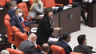 TBMM'de HDP ile AK Parti arasında &quot;Kürtçe&quot; tartışması 