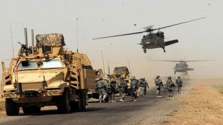 Uluslararası Koalisyon heyeti DSG’yi ziyaret etti: Suriye’den çekilmiyoruz