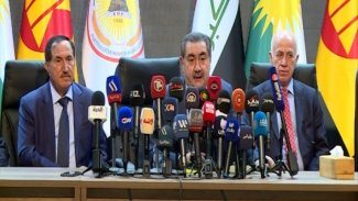 Hoşyar Zebari: PDK'nin 2 kürsüsü iptal edildi