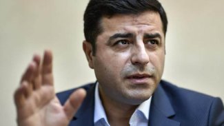 Demirtaş, muhalefet partilerini ortak basın toplantısıyla hükûmeti istifaya çağırmaya davet etti