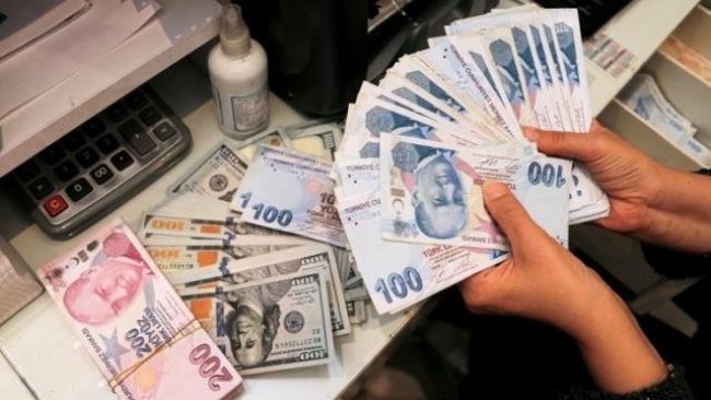 Financial Times: Türkiye hiperenflasyonun eşiğinde mi?