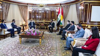 IŞİD saldırıları sonrası.. Başbakan, Fransa büyükelçisiyle görüştü