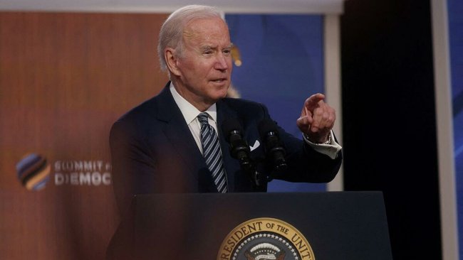Biden’dan Putin'e: Rusya ‘korkunç bir bedel’ ödeyecek