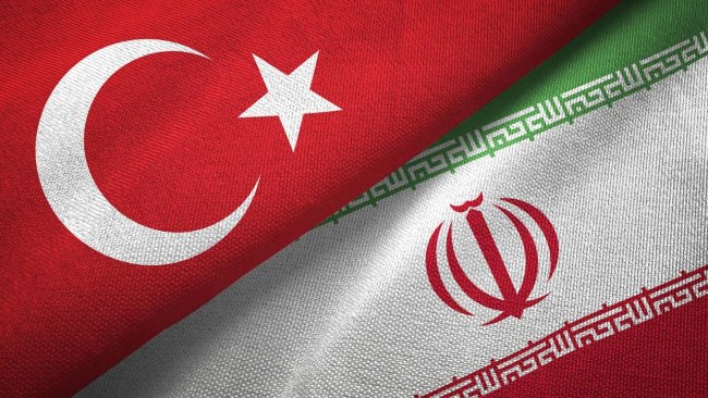İran, Türkiye'ye açılan sınır kapılarını 15 gün süreyle kapatıyor