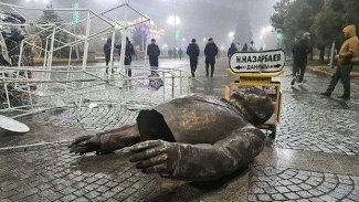 Protestoların çatışmalara dönüştüğü Kazakistan'la ilgili bomba iddia
