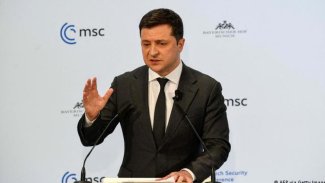 Zelenskiy: Ülke bombalandıktan sonra yaptırımlarınıza ihtiyacımız yok