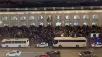 Rusya'da savaş karşıtı eylemlerde gözaltı sayısı bin 500'ü aştı