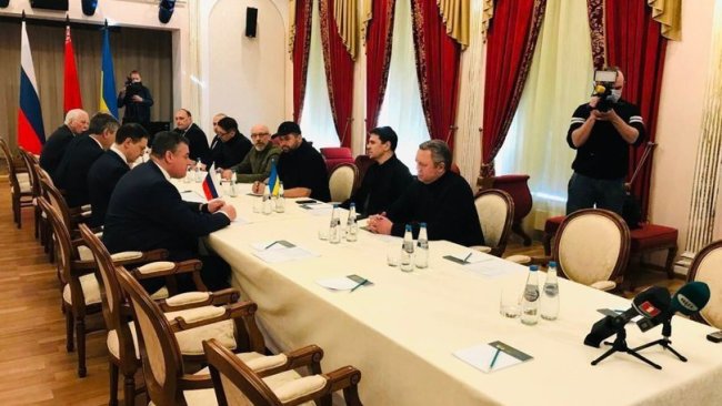 Ukrayna-Rusya müzakereleri ertelendi