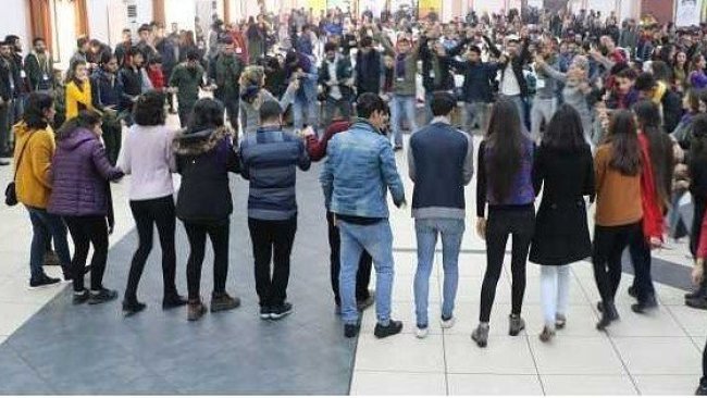 Araştırma: 'Kürt Z kuşağı milliyetçileşiyor, Ekrem İmamoğlu’na büyük ilgi var'