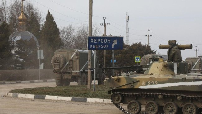Rus askerlerinden Herson'da 'Ukrayna bayrağının dalgalanması' için 3 koşul!