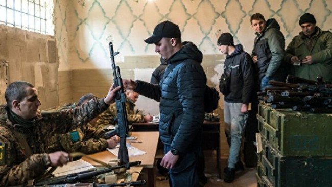 Ukrayna: 200 bin vatandaşımız, Ukrayna'yı korumak için Avrupa'dan döndü