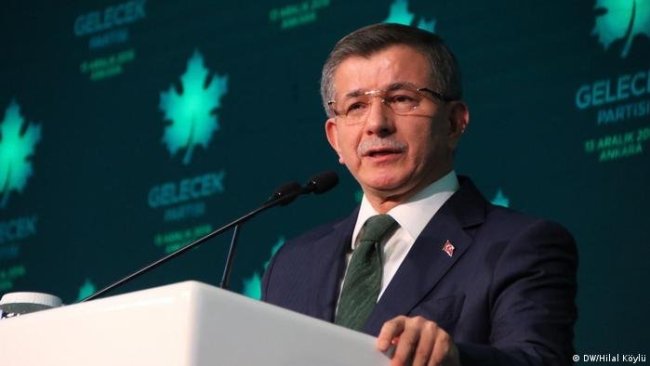 Davutoğlu'ndan Halepçe anması: Hiç elma kokusu yürek yakar mı?
