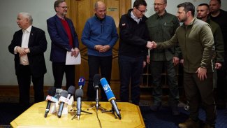 Kiev'de kritik görüşme! Üç başbakan Zelenski ile biraraya geldi