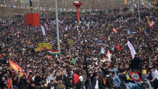 Diyarbakır'da Newroz kutlamalarında 298 gözaltı