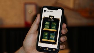 Kürtçe 'Kuran' mobil uygulamada: Üç lehçede Qurana Kurdî