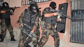 Diyarbakır merkezli ‘Newroz’ operasyonu: Çok sayıda kişi gözaltına alındı