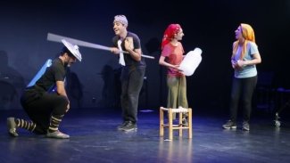 Avrupa turnesinde Kürtçe tiyatro oyununa yoğun ilgi