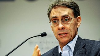 İnsan Hakları İzleme Örgütü'nün 30 yıllık direktörü görevi bırakıyor