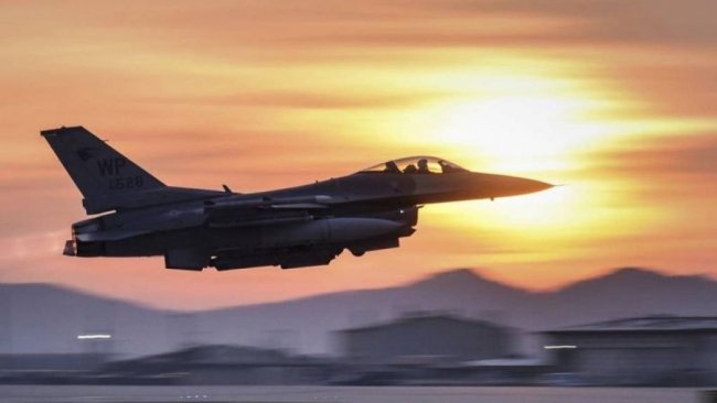 Türkiye ile Yunanistan arasında 'hava sahası' gerginliği