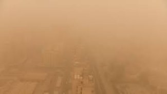 Kerkük'te yoğun kum fırtınası nedeniyle 50 kişi boğulma tehlikesi geçirdi