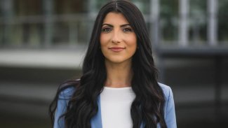 Cizreli genç kadın, Almanya’da eyalet meclisine seçildi