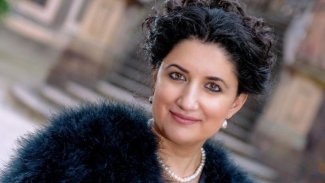 Pervin Chakar: Kürtçe eserler var diye salon verilmiyor