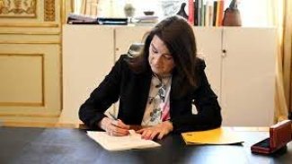 İsveç  üyelik başvuru belgesini imzaladı