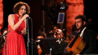 Hortlayan Kürtçe yasakları