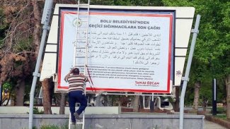 Bolu'da mültecileri hedef alan afişler kaldırıldı