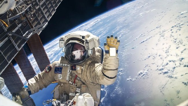NASA uzaya 2 cansız kadın manken yollayacak