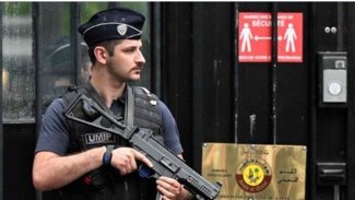 Katar'ın Paris Büyükelçiliği'ne saldırı, bir ölü