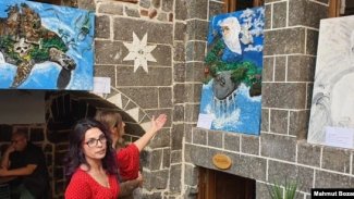 İmkansızlıktan Kendi Tarzını Yarattı