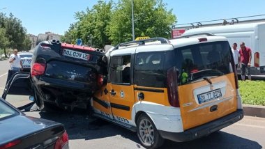 Diyarbakır'da otomobil takla attı: 1 ölü, 2 yaralı