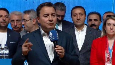 Ali Babacan: Sınır ötesi operasyonlarında tüm partiler bilgilendirilmeli