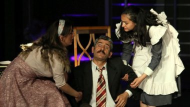 Kürtçe'ye bir yasakta Tatvan Kaymakamlığı'ndan