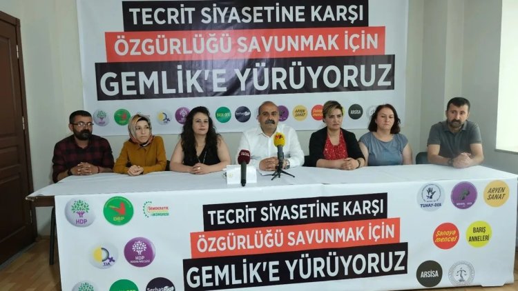 ‘Öcalan’ çağrısına Valilikten yasak