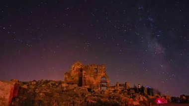 3 bin yıllık Zerzevan Kalesi'nde Samanyolu seyri