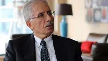  Özer Sencar: 'Erdoğan erken seçim yapacak, haziranı bekleyeceğini düşünmek naiflik'