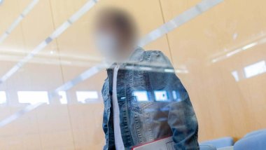 Almanya'da 'Türk ajanı' davası itirafla başladı