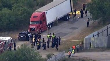 ABD'de terk edilmiş bir kamyonda 42 kişi ölü bulundu