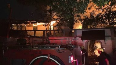 Sri Lanka'da göstericiler Başbakanlık konutunu ateşe verdi