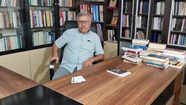 Sadini: 100 yıllık yasağa rağmen Kürtçe bilimsel kitap üreten bir dildir