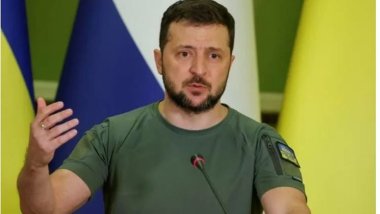 Zelenskiy, Güvenlik Servisi Başkanı ile Başsavcı'yı 'vatana ihanetle' suçlayarak görevden aldı