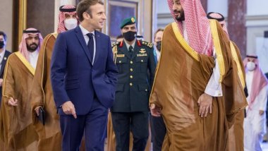 Macron’u ziyaret eden Suudi prens Salman hakkında suç duyurusu