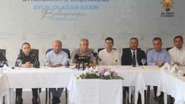 Mehdi Eker'den 'Kürtçe eğitim' açıklaması: Destekliyorum