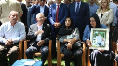 Roboskili aileler: 'Türkiye’de adalet ve barış Roboski’den geçer'