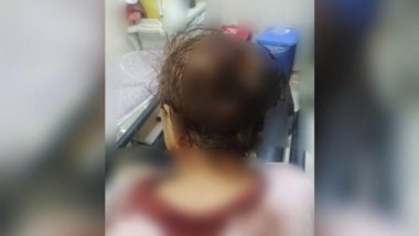 Korucular silah doğrulttukları kadınları darp eti