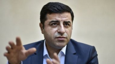 Demirtaş'tan 'PKK ile arana mesafe koy' diyenlere üç soru