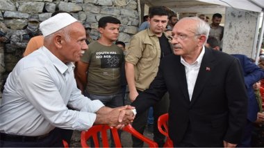 Murat Sabuncu: Kılıçdaroğlu ‘kırmızı çizgileri’ zorladığı, Kürtlerle yakınlaştığı için mi istenmiyor?